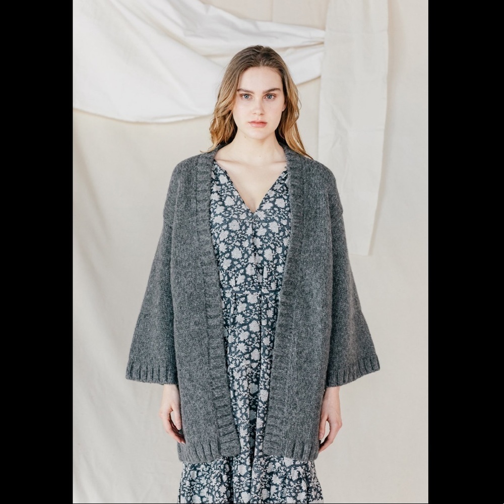 VOLOSHIN MARI OVERSIZED CARDIGAN CHARCOAL